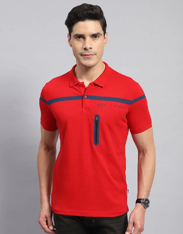 Men Red Solid Collar Half Sleeve T-Shirt